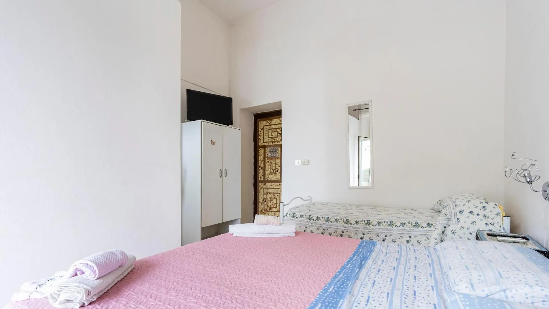 Bed and Breakfast Il Balcone Sullo Stretto Reggio Calabria 0*,